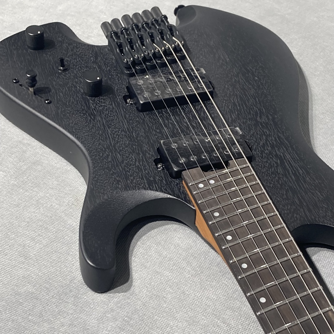 Ibanez QX52B-WK Weathered Black（新品）【楽器検索デジマート】