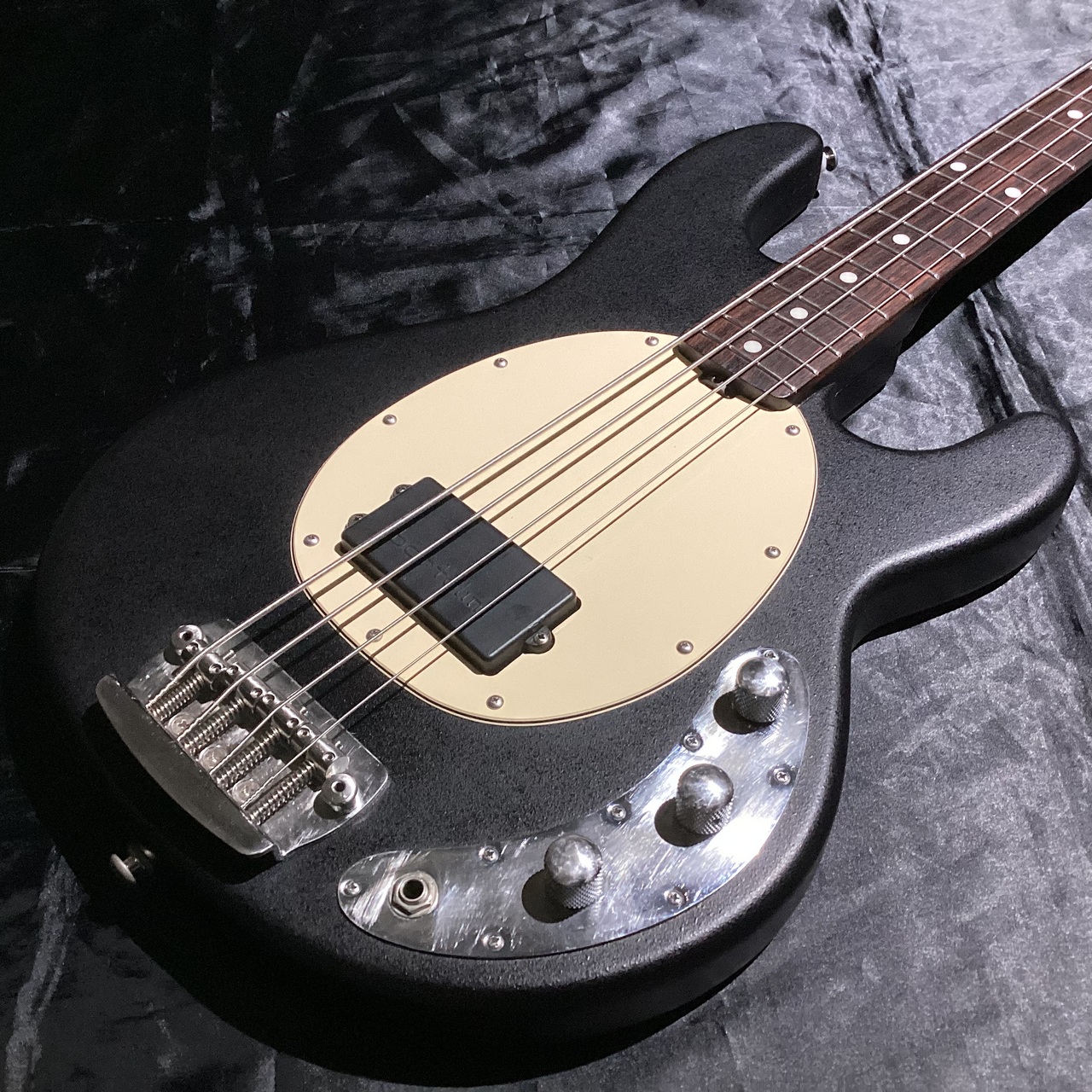 MUSIC MAN S.U.B X-02 USA製（中古）【楽器検索デジマート】