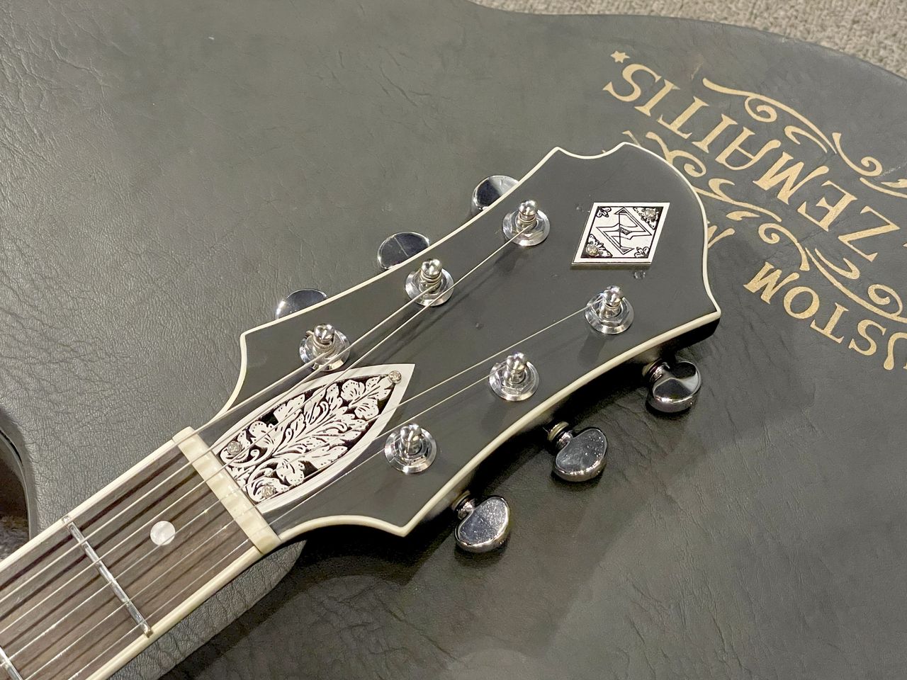 Zemaitis C24MF Metal Front Series（中古）【楽器検索デジマート】