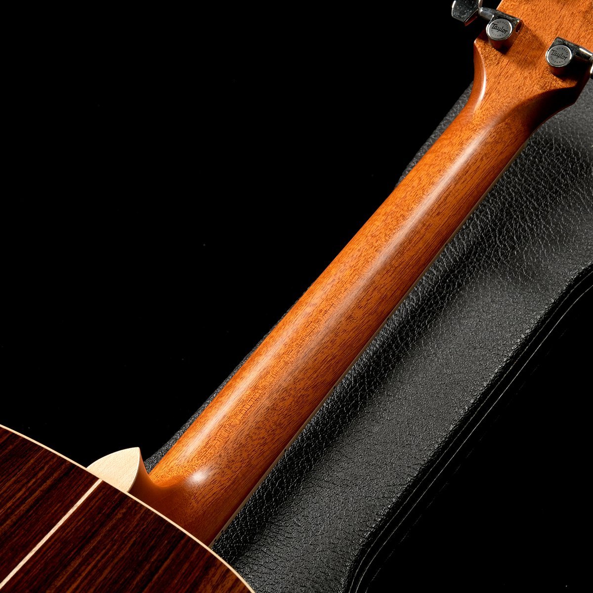 Taylor 810e 【新宿店】（中古/送料無料）【楽器検索デジマート】