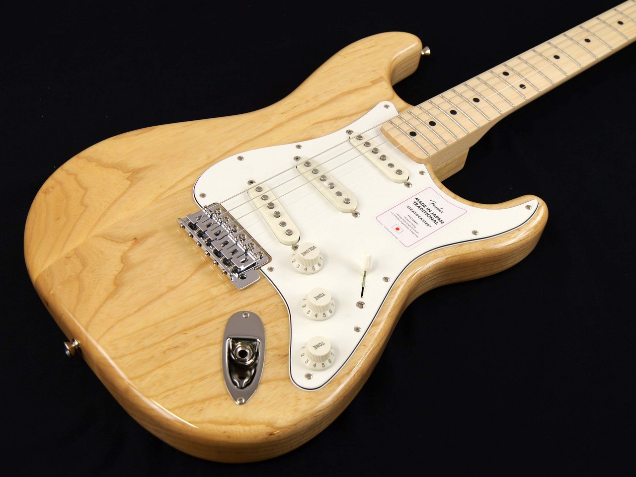 ヴィンテージ！Founder ストラト 　Made In Japan Fender Made in Japan Traditional 70s Stratocaster (Natural)（新品