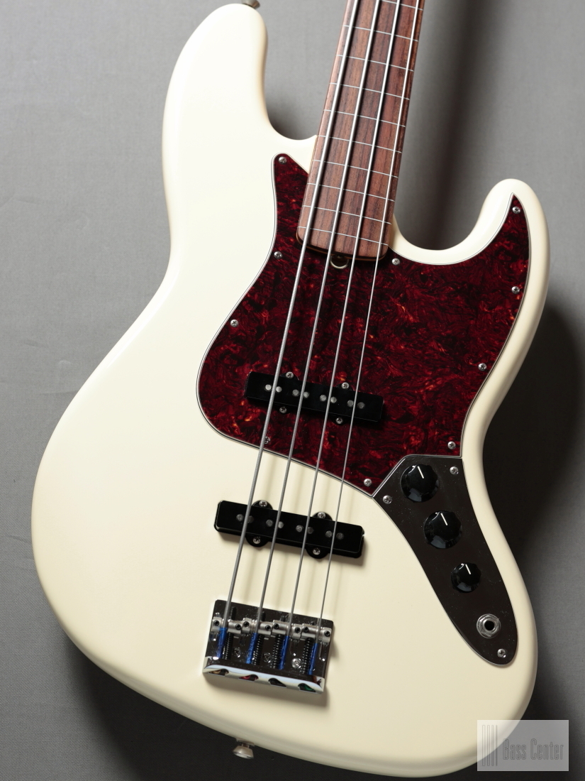 アメリカンジーザス フレットレス エレキベース ヴィンテージ Fender American Vintage II 1960 Precision Bass Rosewood
