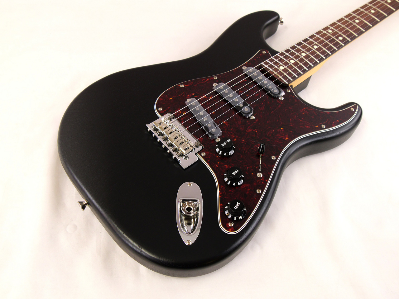 Fender Made in Japan Limited Stratocaster Raw Ash (Black)（新品
