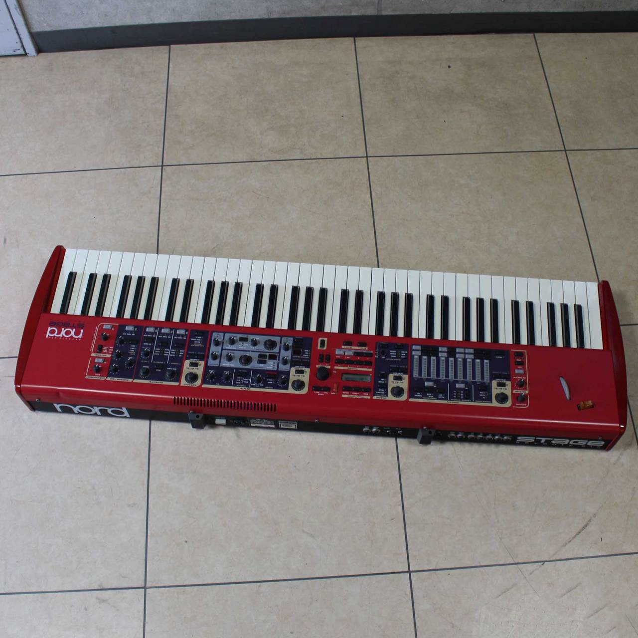 CLAVIA Nord Stage 76 Revision B（中古/送料無料）【楽器検索