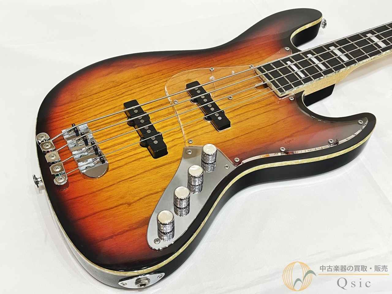 Bacchus ハニーバースト　タップスイッチ装備　中古完動品 Bacchus Woodline Ash4 3TS 【返品OK】[MMR21]【箕面店在庫】（中古