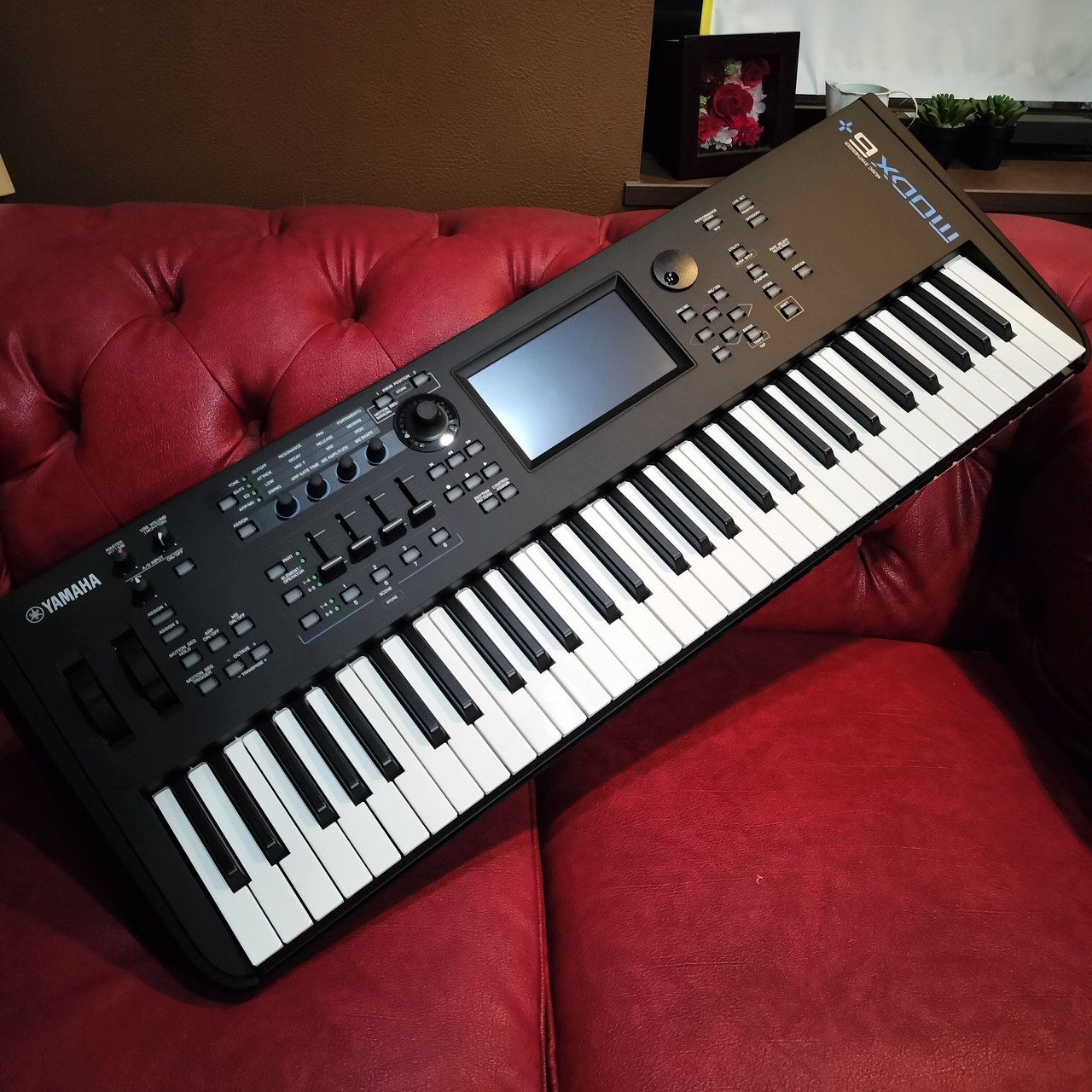 YAMAHA MODX6+ 61鍵 ワークステーションシンセサイザー（中古）【楽器