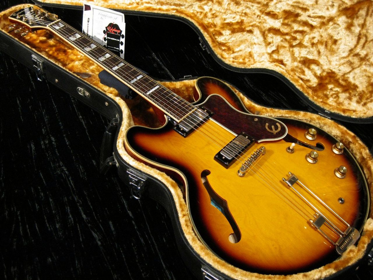 Epiphone Sheraton 美品 ハードケース付属 E212TV Epiphone 50th Anniversary 