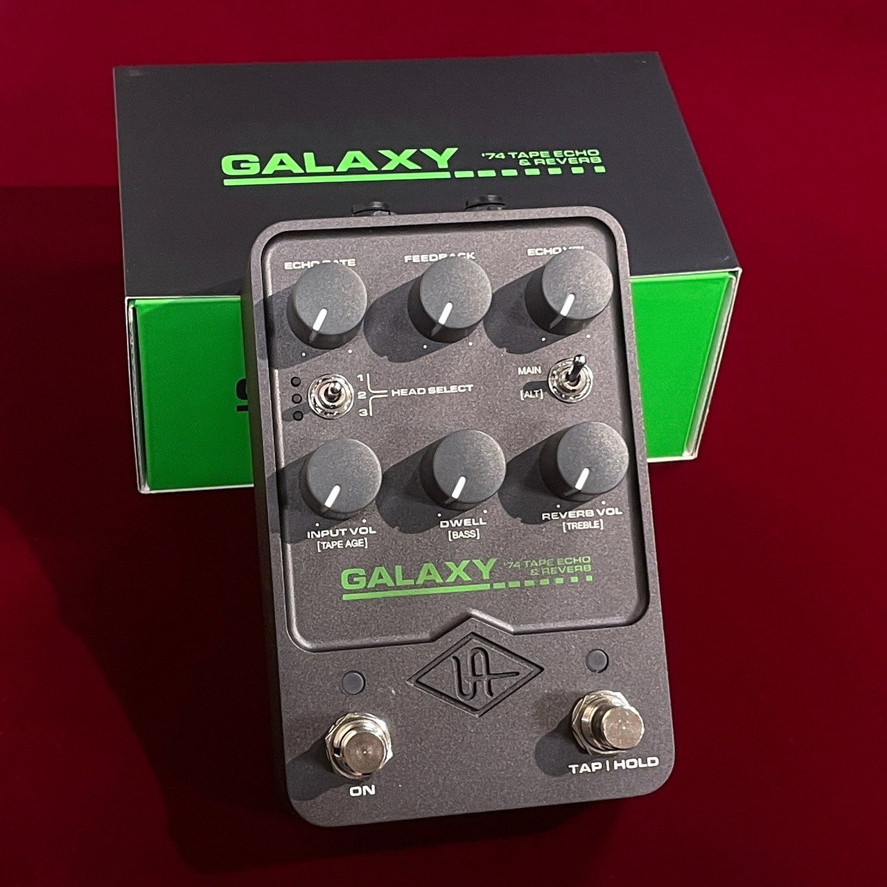 Universal Audio UAFX Galaxy '74 Tape Echo & Reverb 【限定