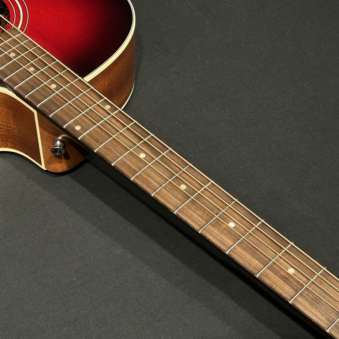 最終価格　GUILD OM-240CE GUILD OM-240CE -DBB(Dark Blue Burst) -《エレアコ》【Web