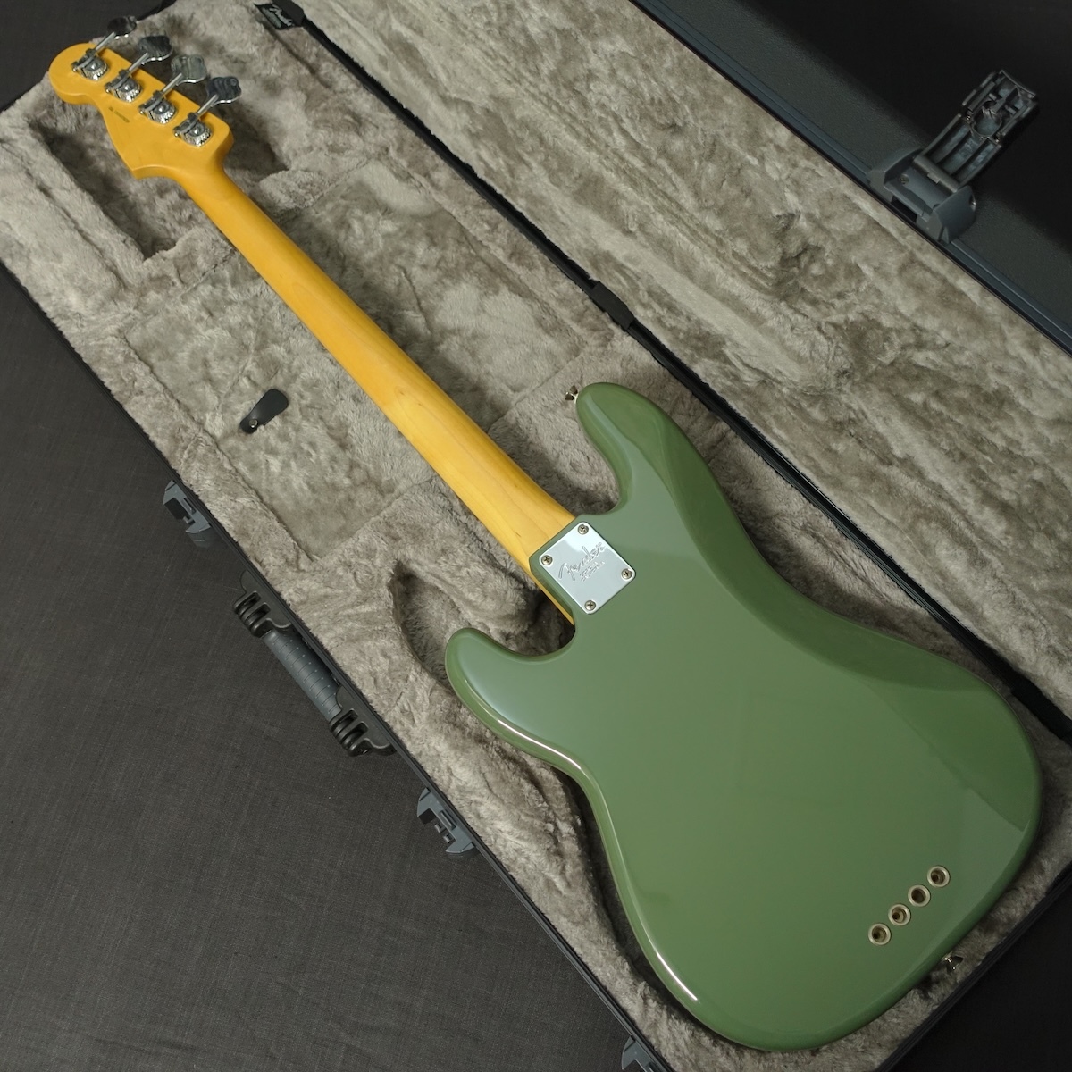 FenderUSA アメプロ　プレベ　Antique Olive Fender American Professional Precision Bass Antique Olive【2016年
