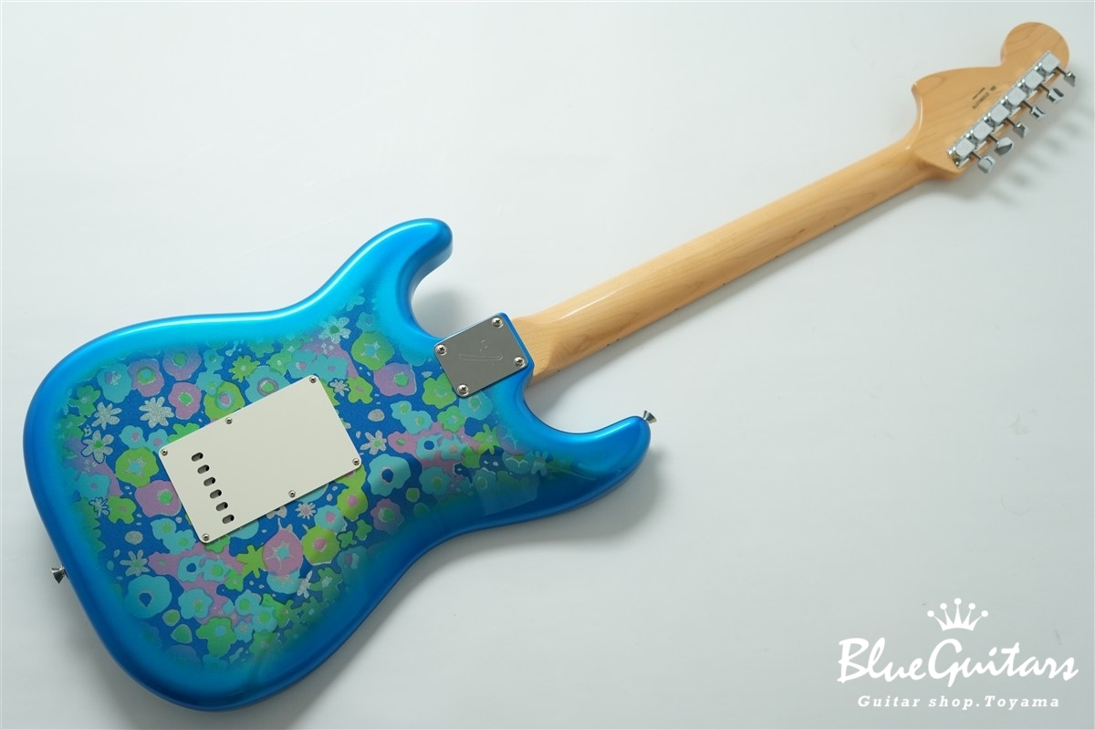 Fender Made in Japan Limited Stratocaster - Blue Flower（中古/送料
