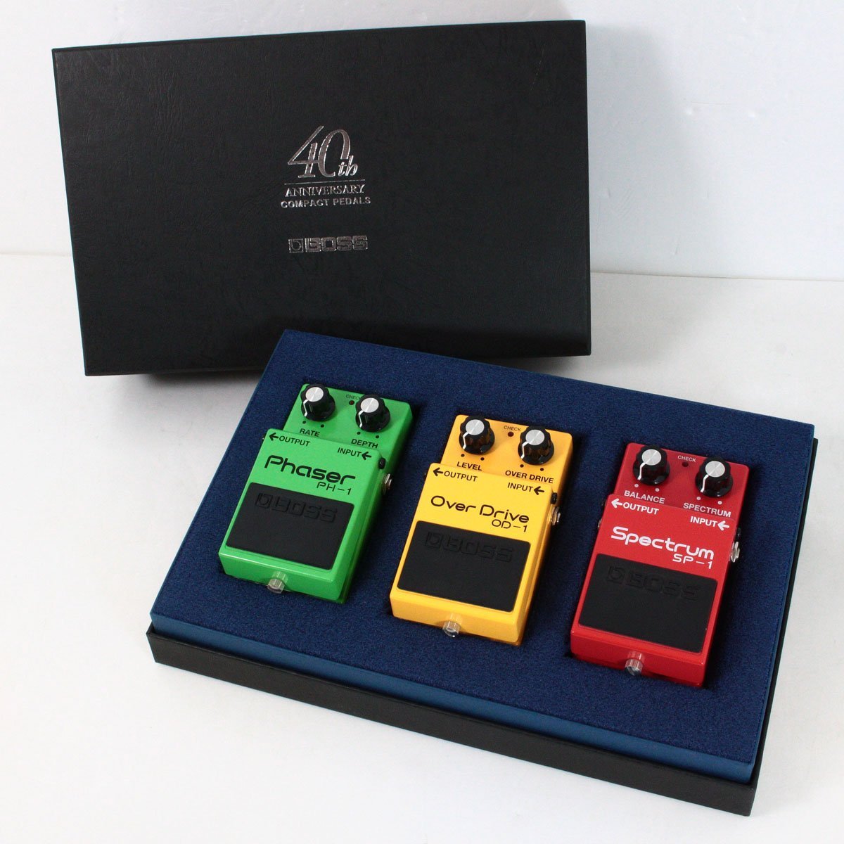 BOSS BOX-40 未使用開封品　限定品 BOSS BOX-40 未使用開封品 限定品 BOSS BOX-40 40TH ANNIVERSARY BOX