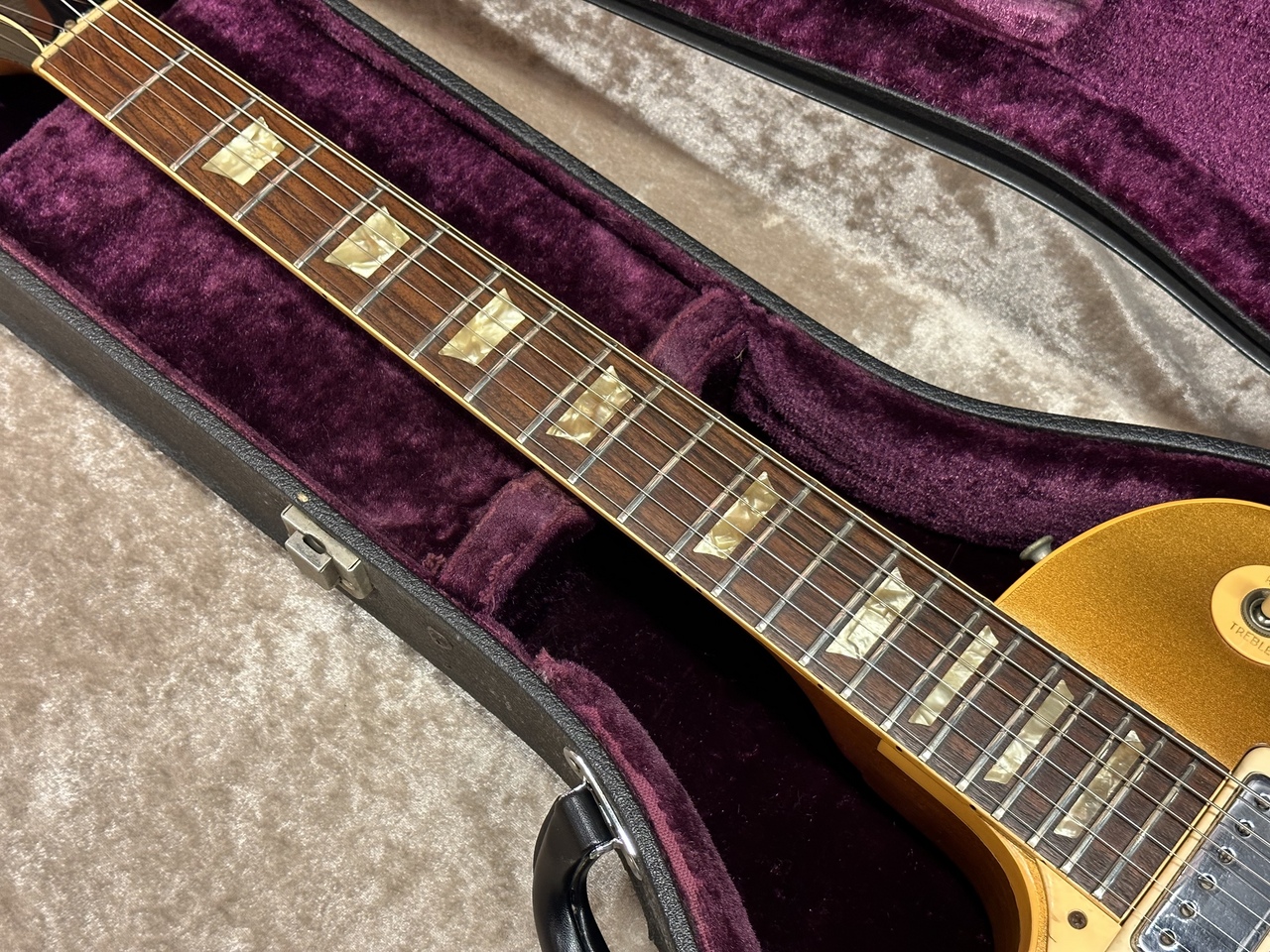 Gibson 1974 Les Paul Deluxe Gold Top Left Hand【4.59kg