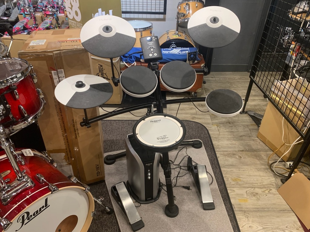 Roland TD-1KV [ スピーカー・マット・ドラム椅子付き ]【中古特価 ...