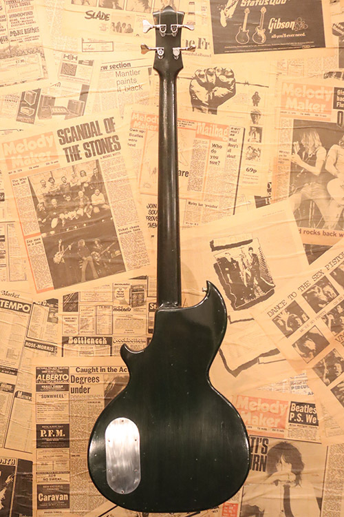 Zemaitis 1976 Custom Deluxe Fretless Bass with British Green