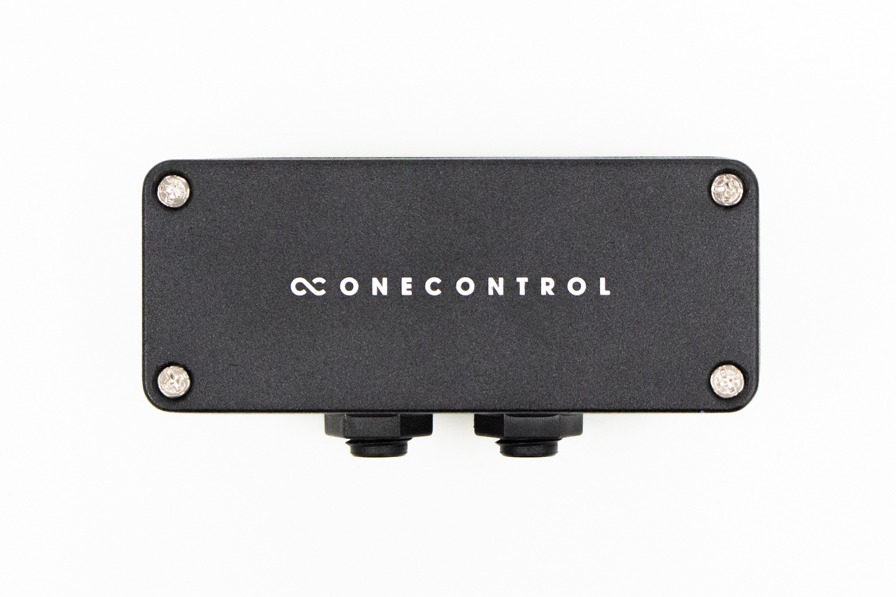 ONE CONTROL Minimal Series Junction Box OC-M-JB 2000830