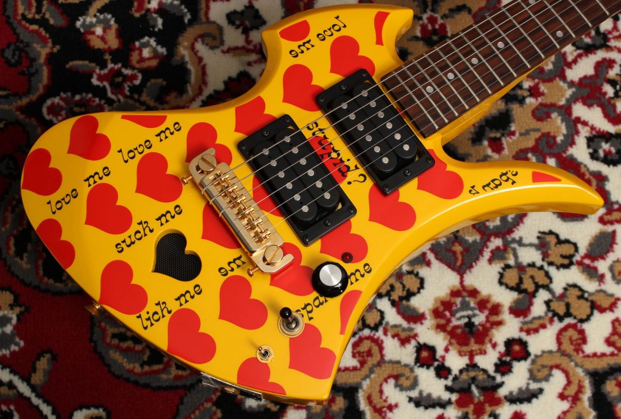 FERNANDES YH-Jr. Yellow Heart スピーカー内蔵のhideモデル！（中古