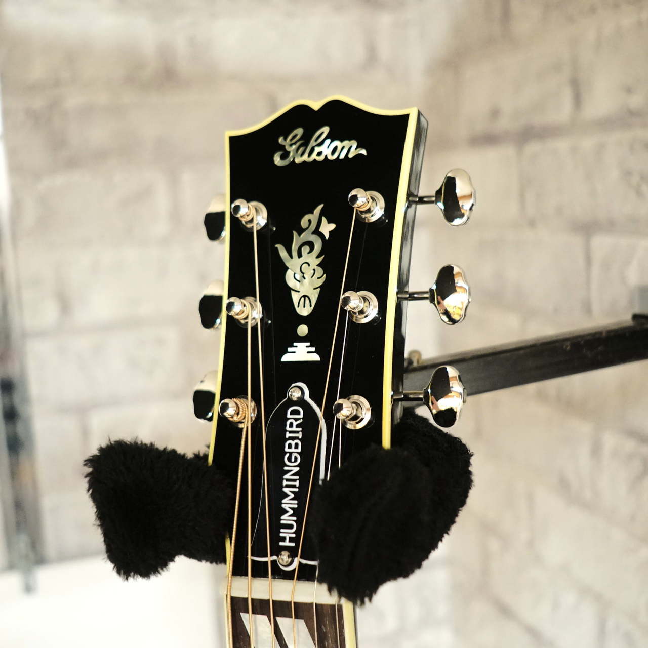 Gibson 【Greatest Hits Vo.2】Custom Hummingbird Torch -Ebony Gloss
