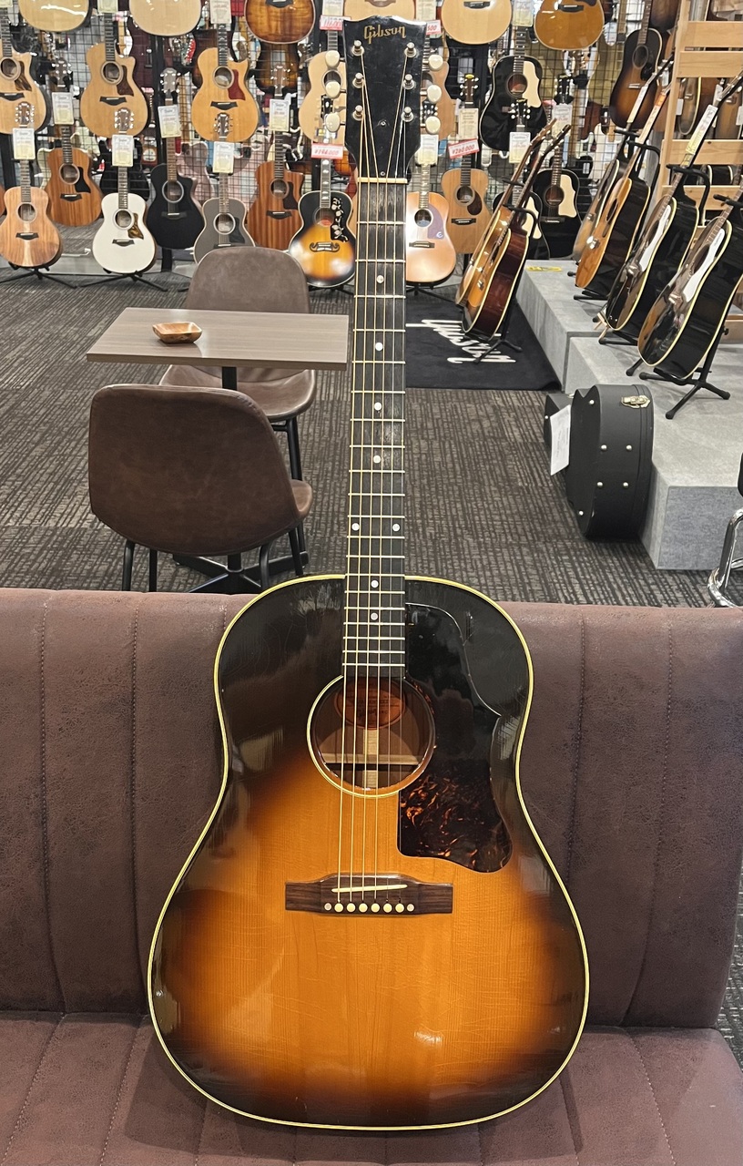 Gibson J-45 - 50s ラージピックガードJ-45Gibson 新潟 Gibson J-45