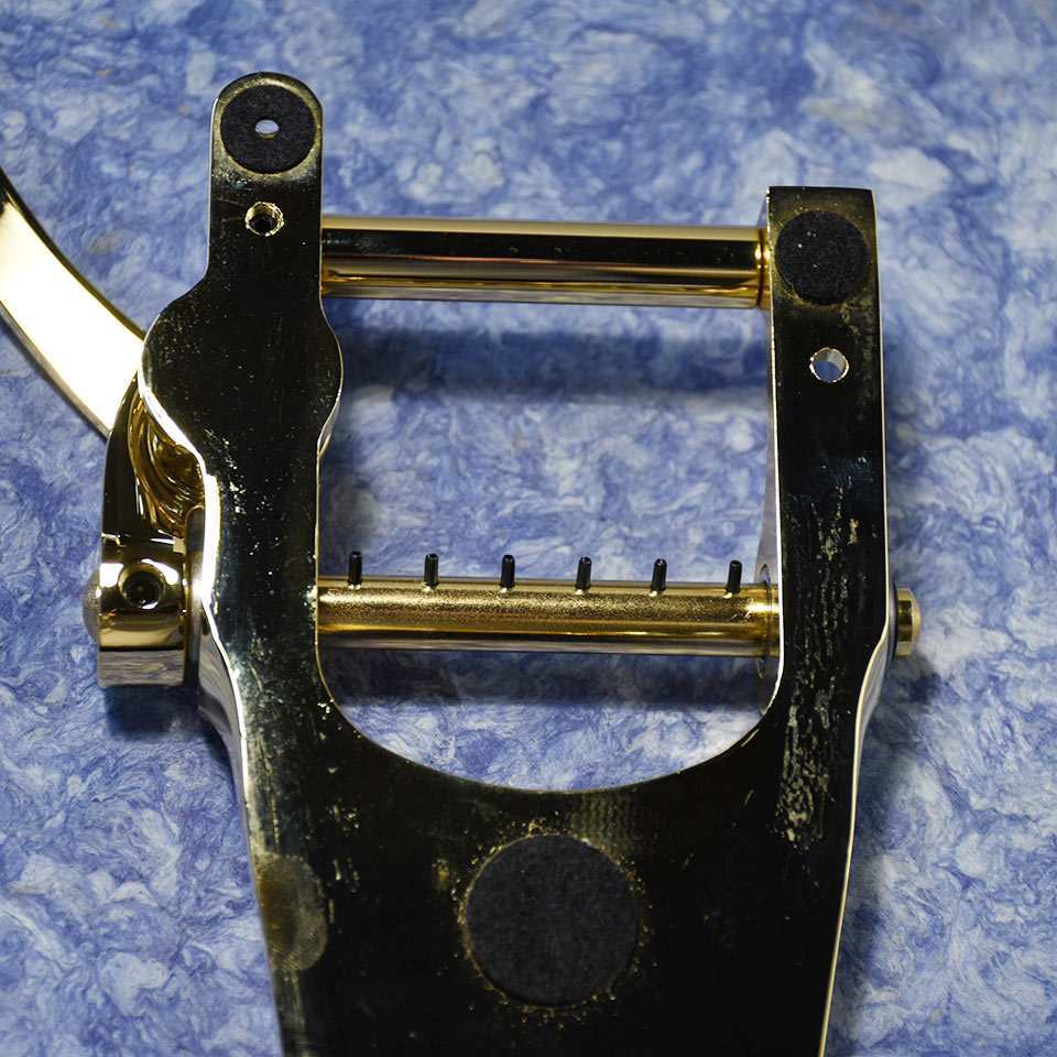 Bigsby B7G Vibrato Tailpiece (B7 Gold)（新品）【楽器検索デジマート】