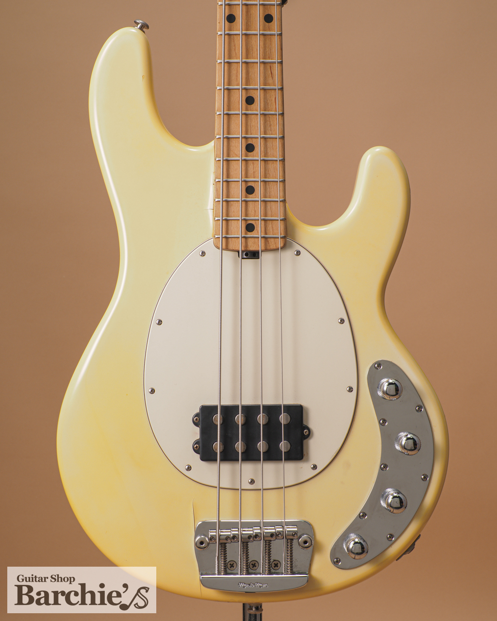 MUSIC MAN StingRay（中古）【楽器検索デジマート】