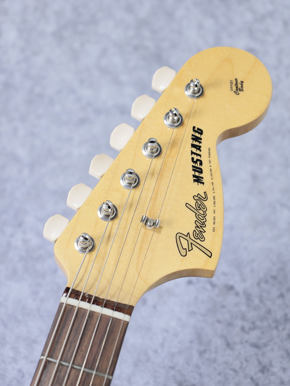 美品 Fender Japan Traditional II 60s ムスタング Fender Made in Japan Traditional (NEW)シリーズ ムスタング