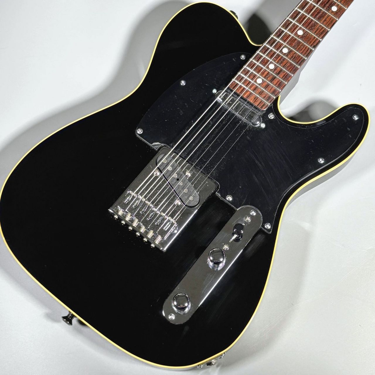 TEC-AM001LA-BK shishamo 宮崎朝子シグネチャー中古品 Provision TEC-AM001 LA/BK SHISHAMO 宮崎朝子シグネチャーモデル