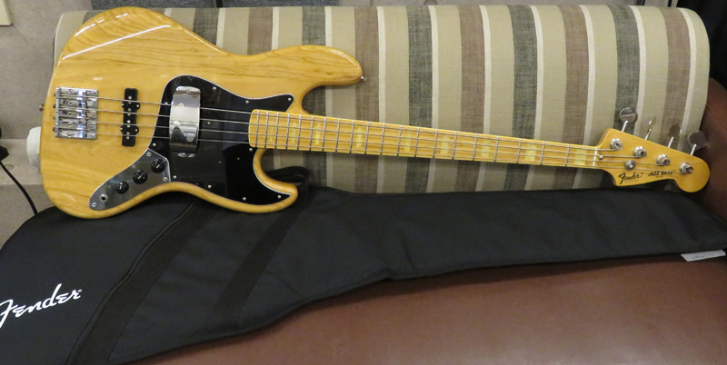 希少OシリアルFender Japan JB75 MOD BADASS II搭載 希少Oシリアル