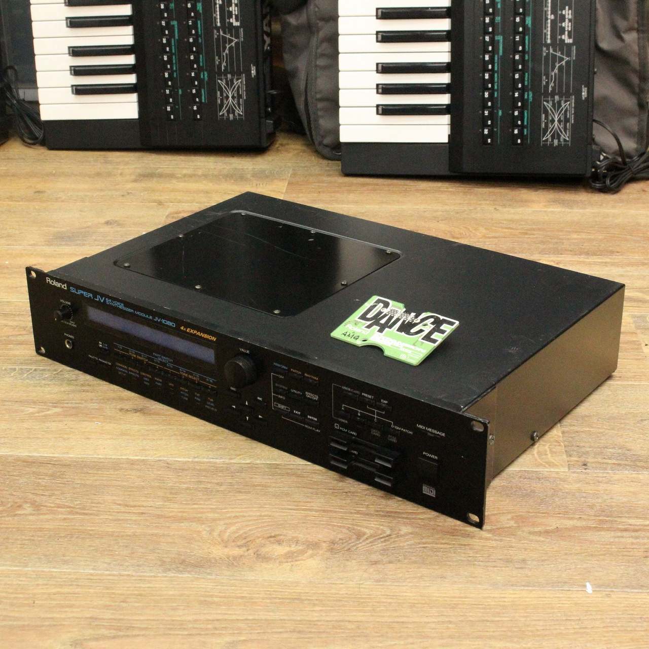 Roland JV-1080 w/SR-JV80-06 【キーボードマート新宿】【新宿店