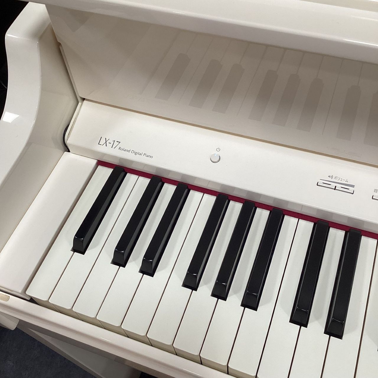 Roland LX-17（PWS/白鏡面仕上げ）【中古電子ピアノ】【現物画像/2018