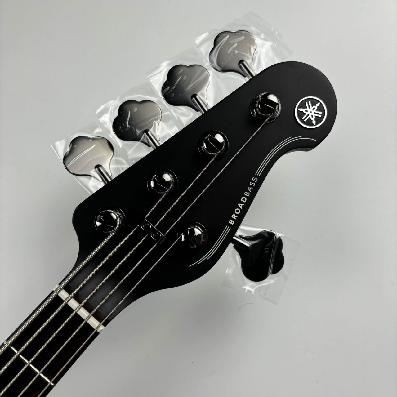 YAMAHA BB735A MTBL マットトランスルーセントブラック エレキ