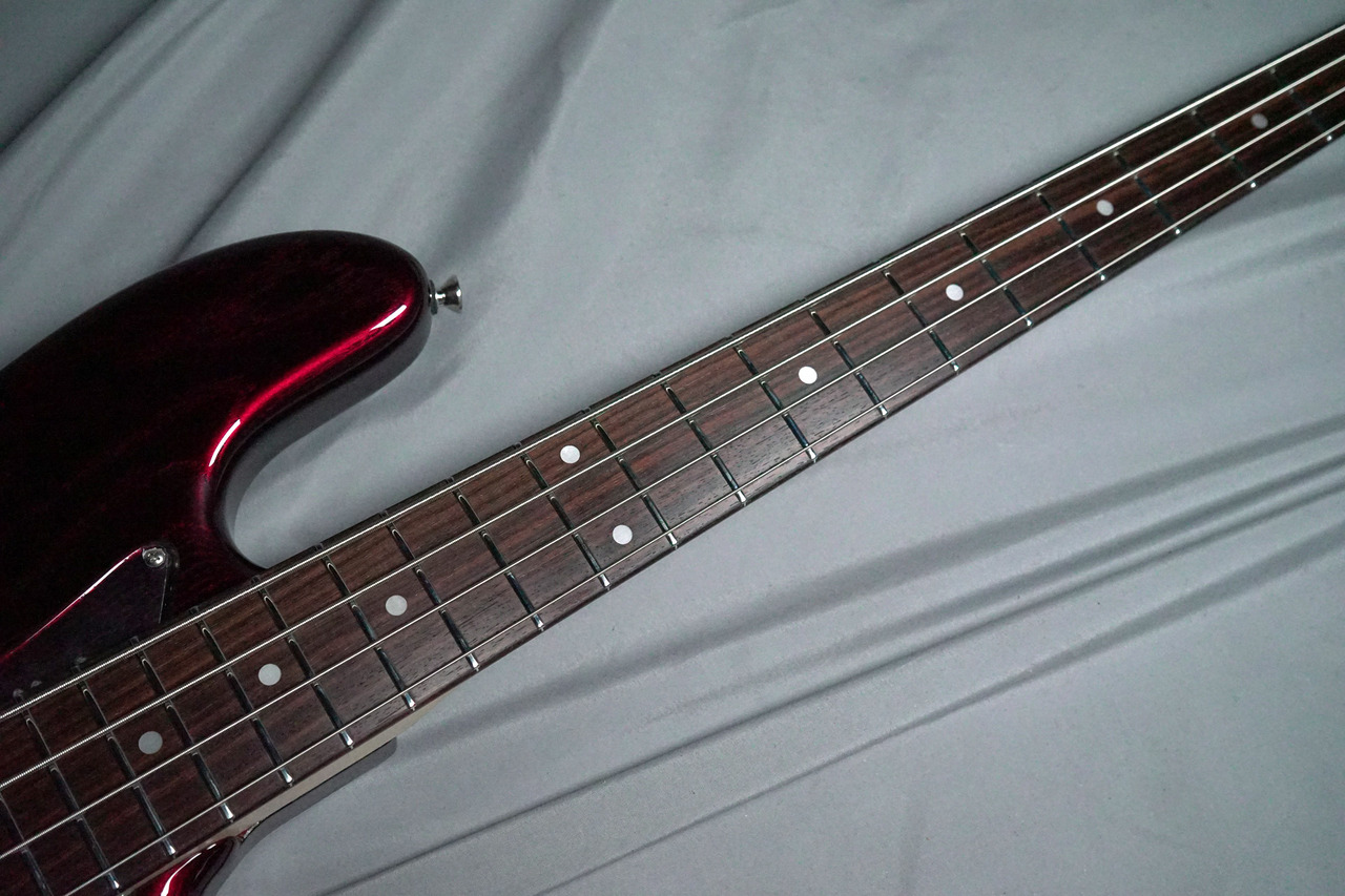 FREEDOM CUSTOM GUITAR RESEARCH  JazzBass