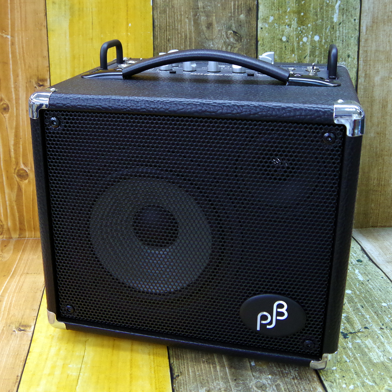 Phil Jones Bass BASS ENGINE 17（新品）【楽器検索デジマート】