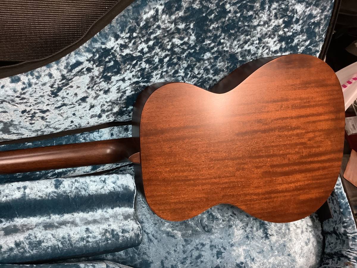 Martin 000-15M Mahogany マイク搭載! 【 オール単板 マホガニー 00015M 】（新品特価）【楽器検索デジマート】