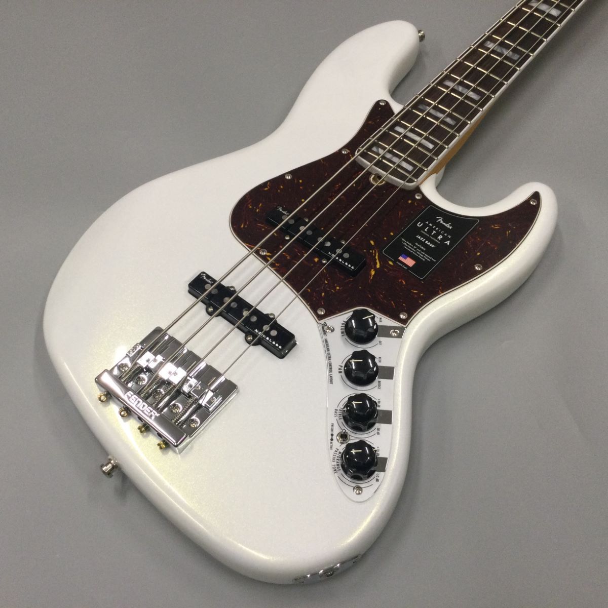 Fender American Ultra Jazz Bass Rosewood Fingerboard Arctic Pearl ...