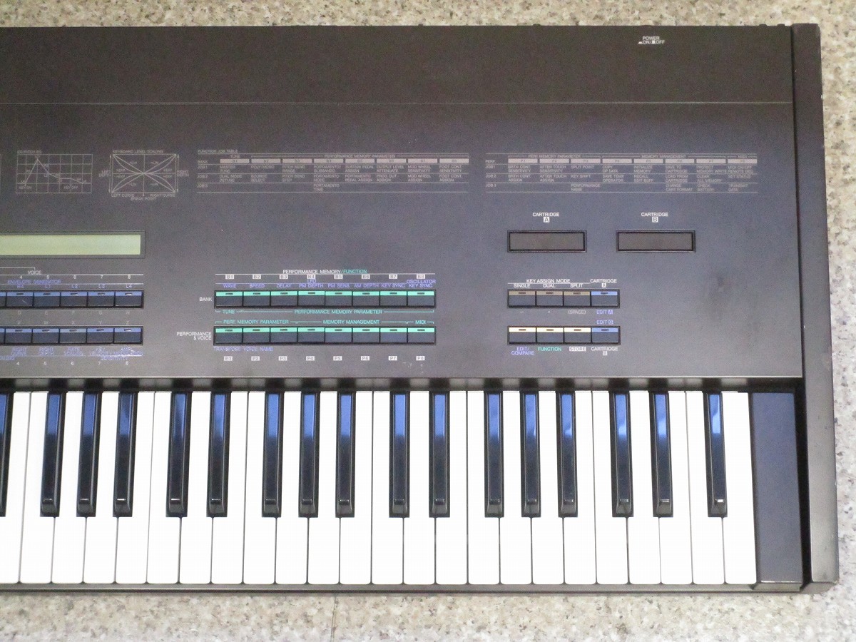 YAMAHA DX5 FM Synthesizer 【横浜店】（中古/送料無料）【楽器検索