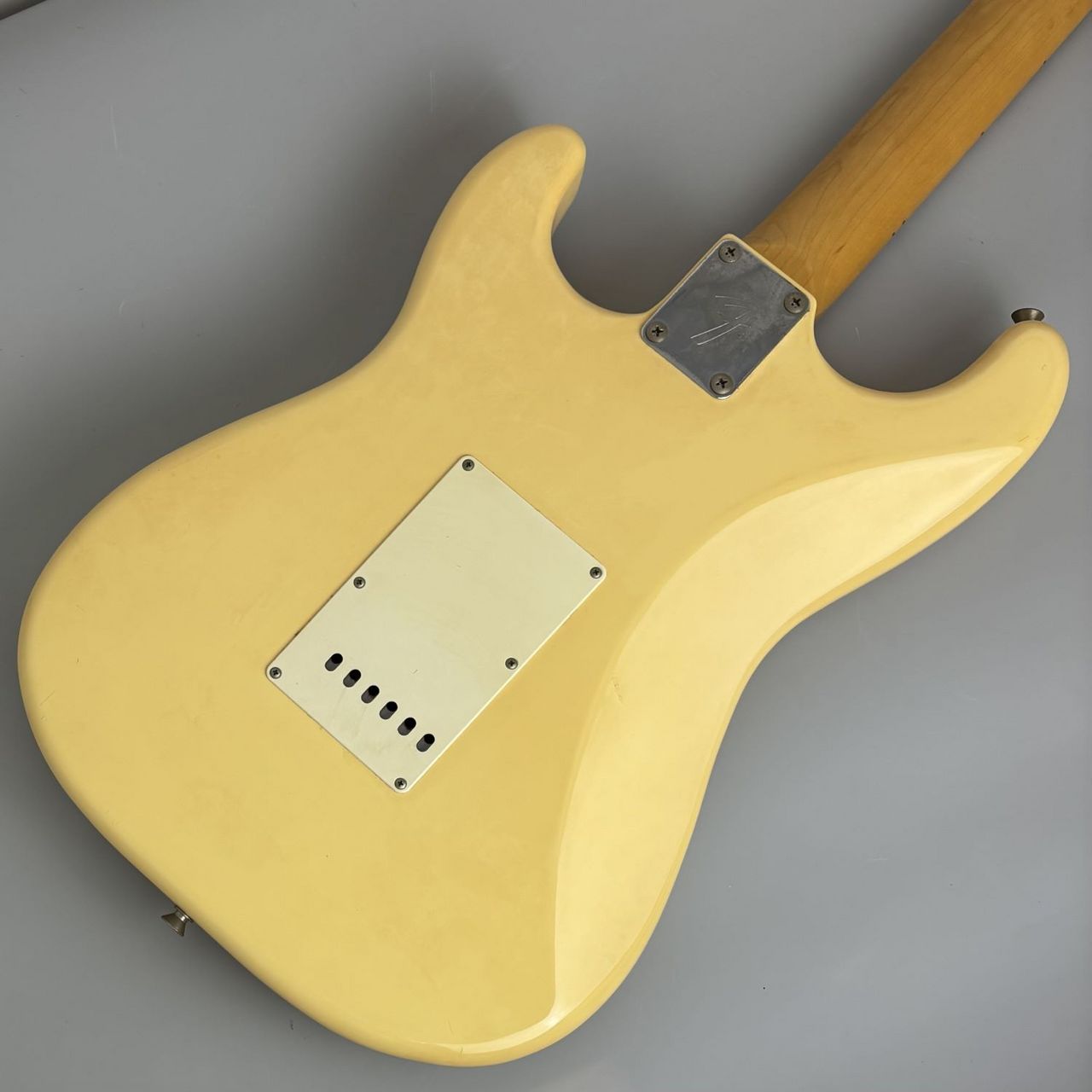 Fender Japan ST68-185YM Yngwie Malmsteen Signature Model（中古