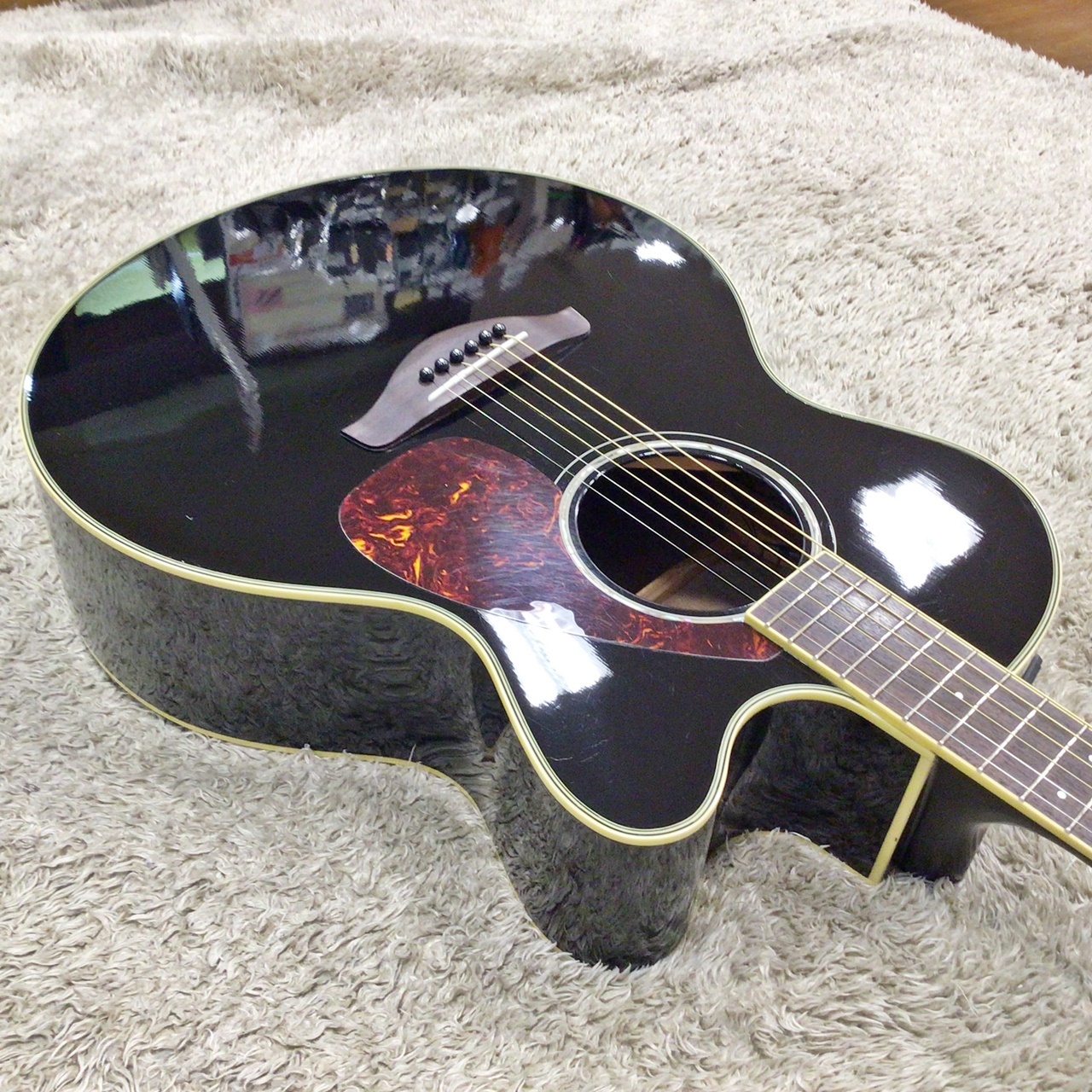 Yamaha FJX 730 SC guitar review - YouTube