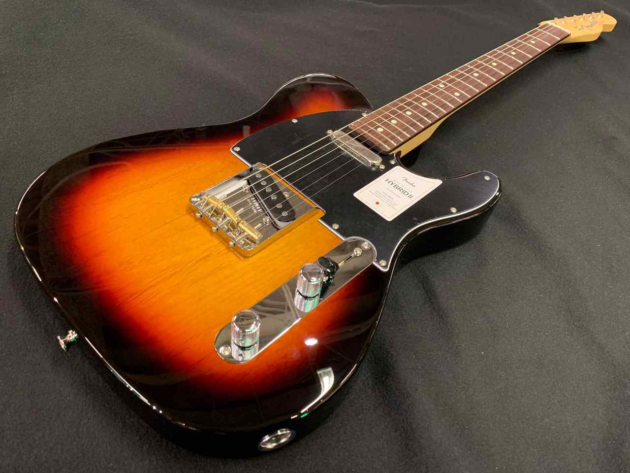 Fender MADE IN JAPAN HYBRID II TELECASTER 3Tone Sunburst（新品