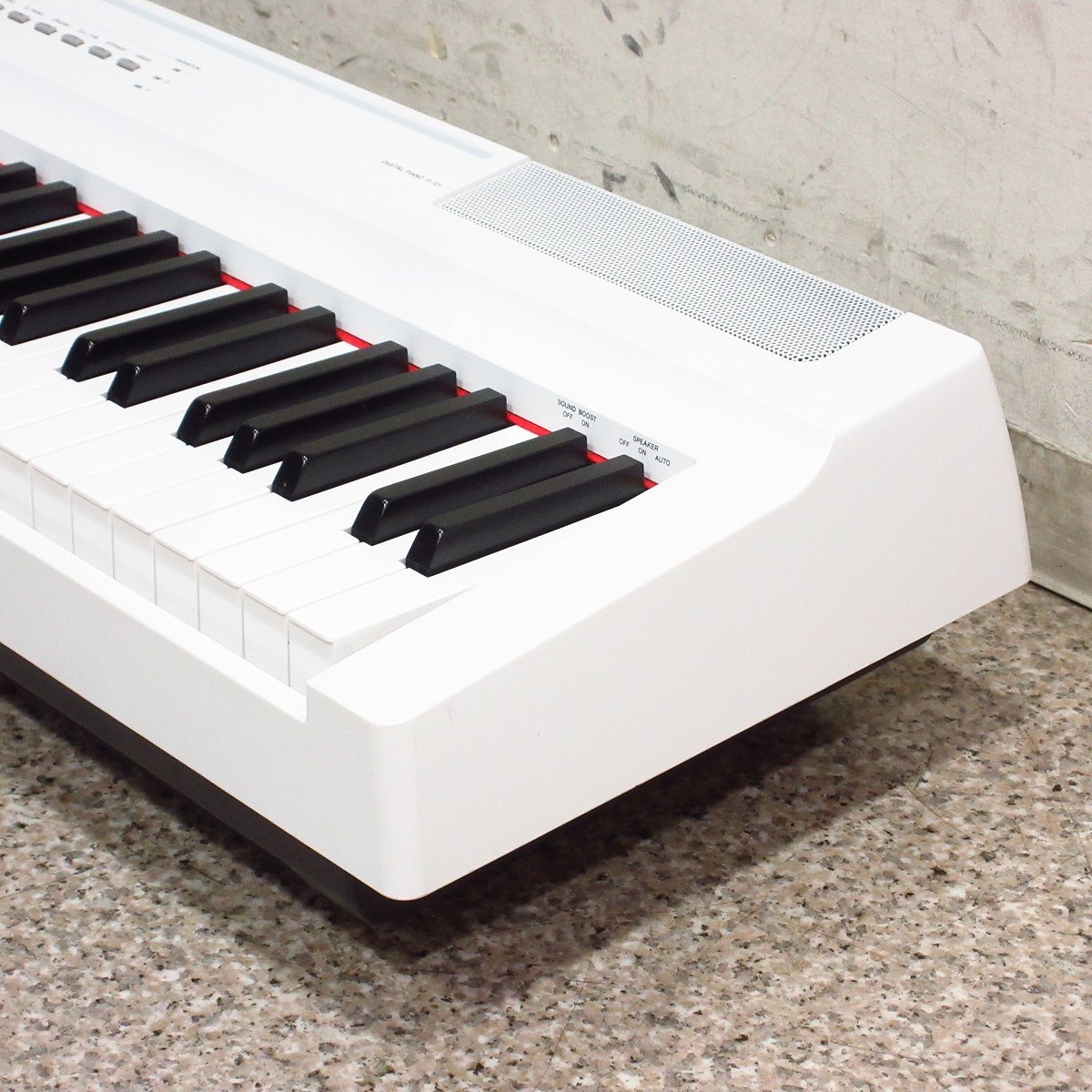 YAMAHA P-121 デジタルピアノ/ 電子ピアノ 73鍵 YAMAHA P-121 電子ピアノ73鍵モデル 【横浜店】（中古/送料無料