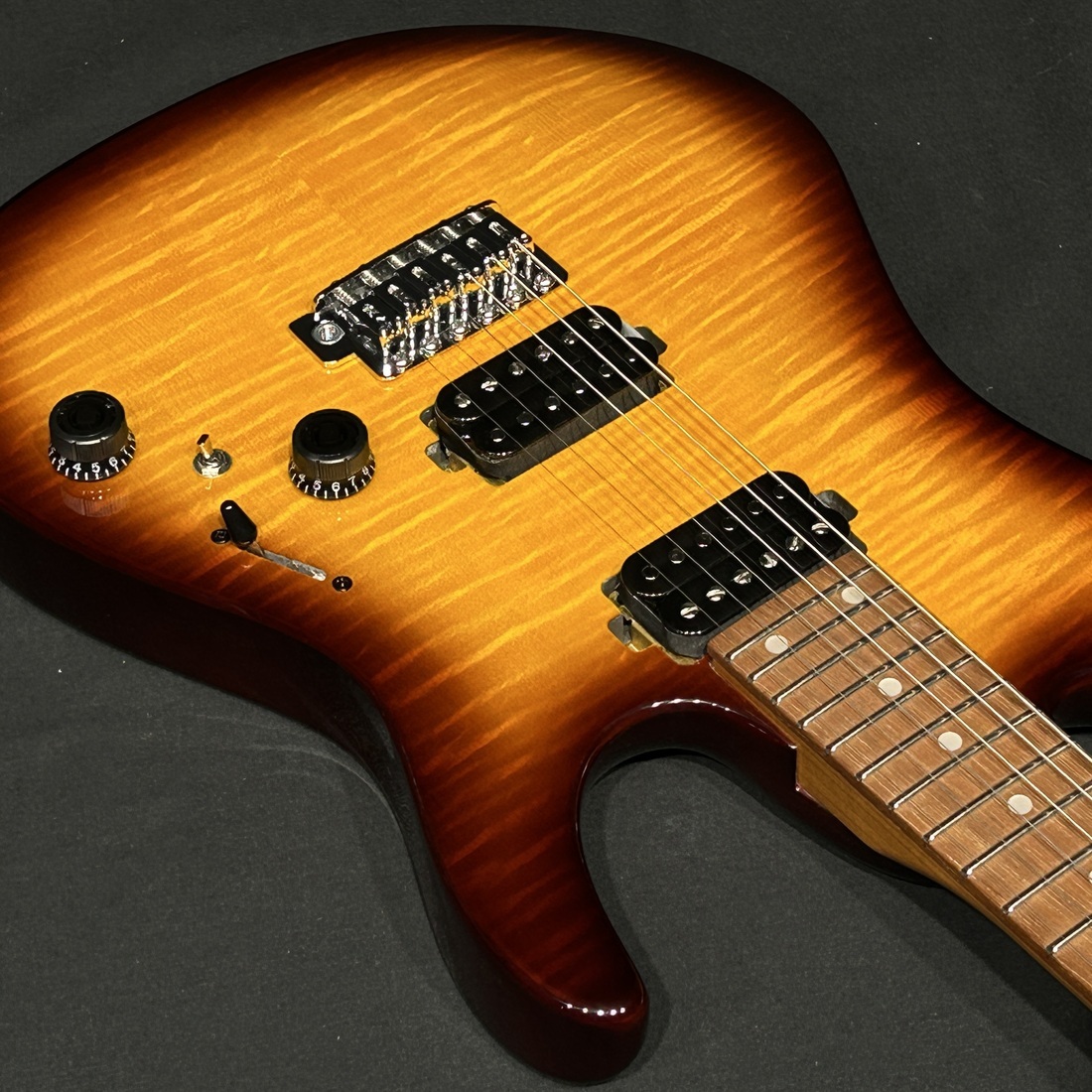 AZ242F | Ibanez Wiki | Fandom Ibanez AZ242F ドラゴンアイバースト