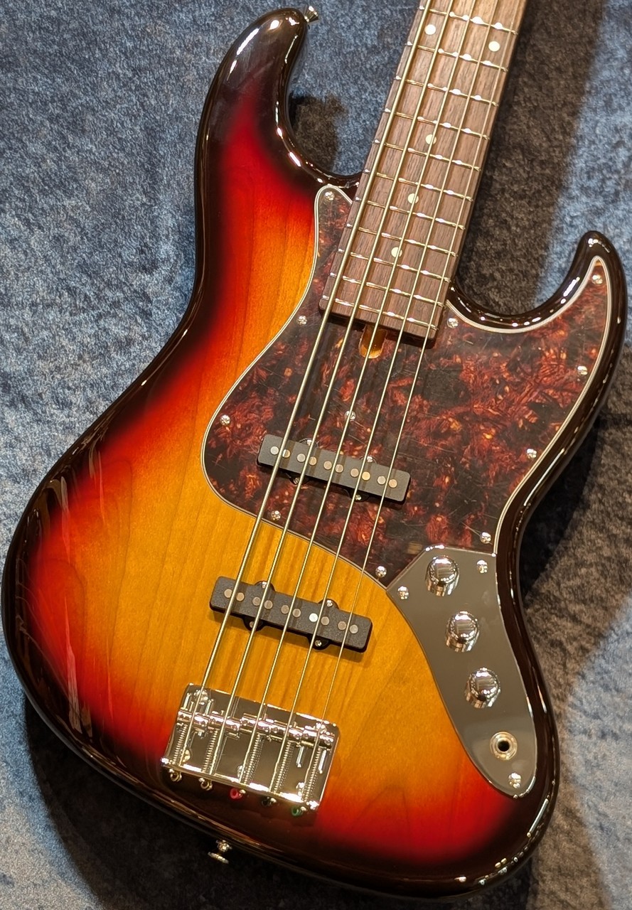 moon JB-5C N/M CR カスタム5弦ベース moon JB-5 moon JB-5C N/M CR カスタム5弦ベース JB-5 CLASSIC