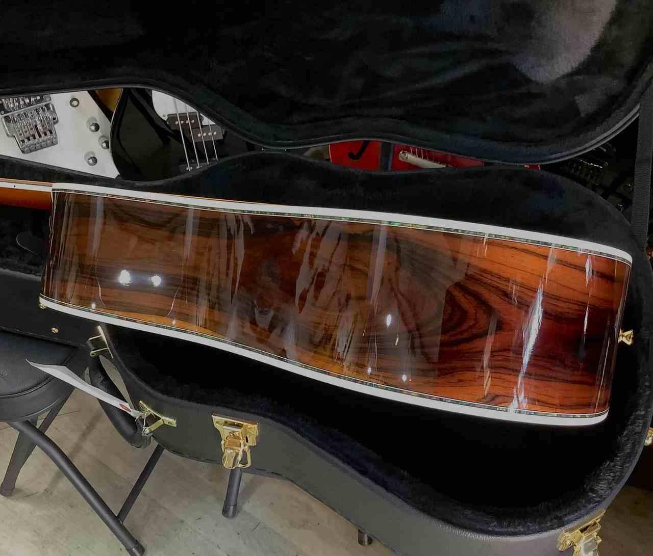 K.Yairi YW-1000HQ 【 ハカランダ 】 マイク搭載 アンプに繋げる