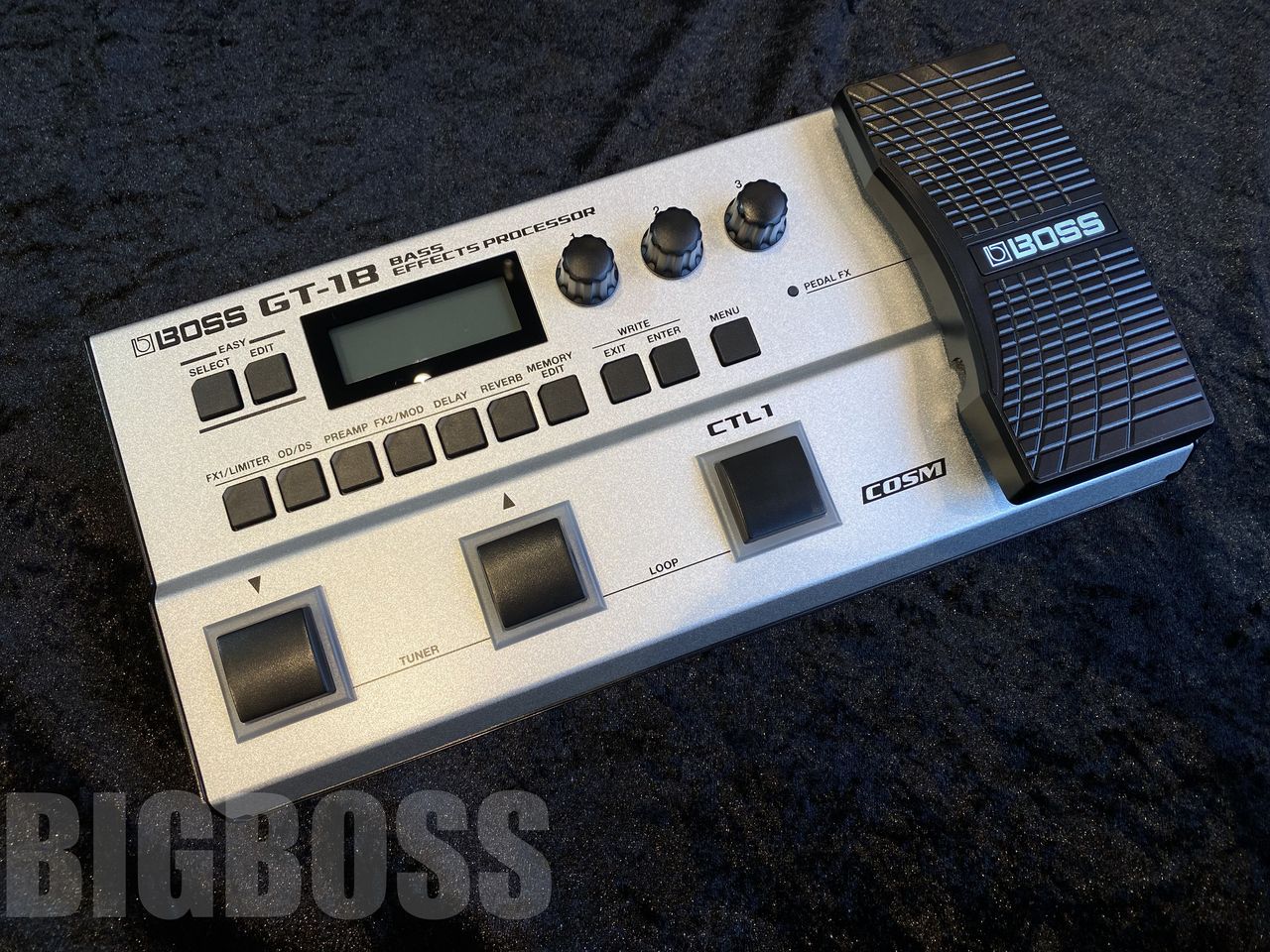 BOSS GT-1B（新品）【楽器検索デジマート】