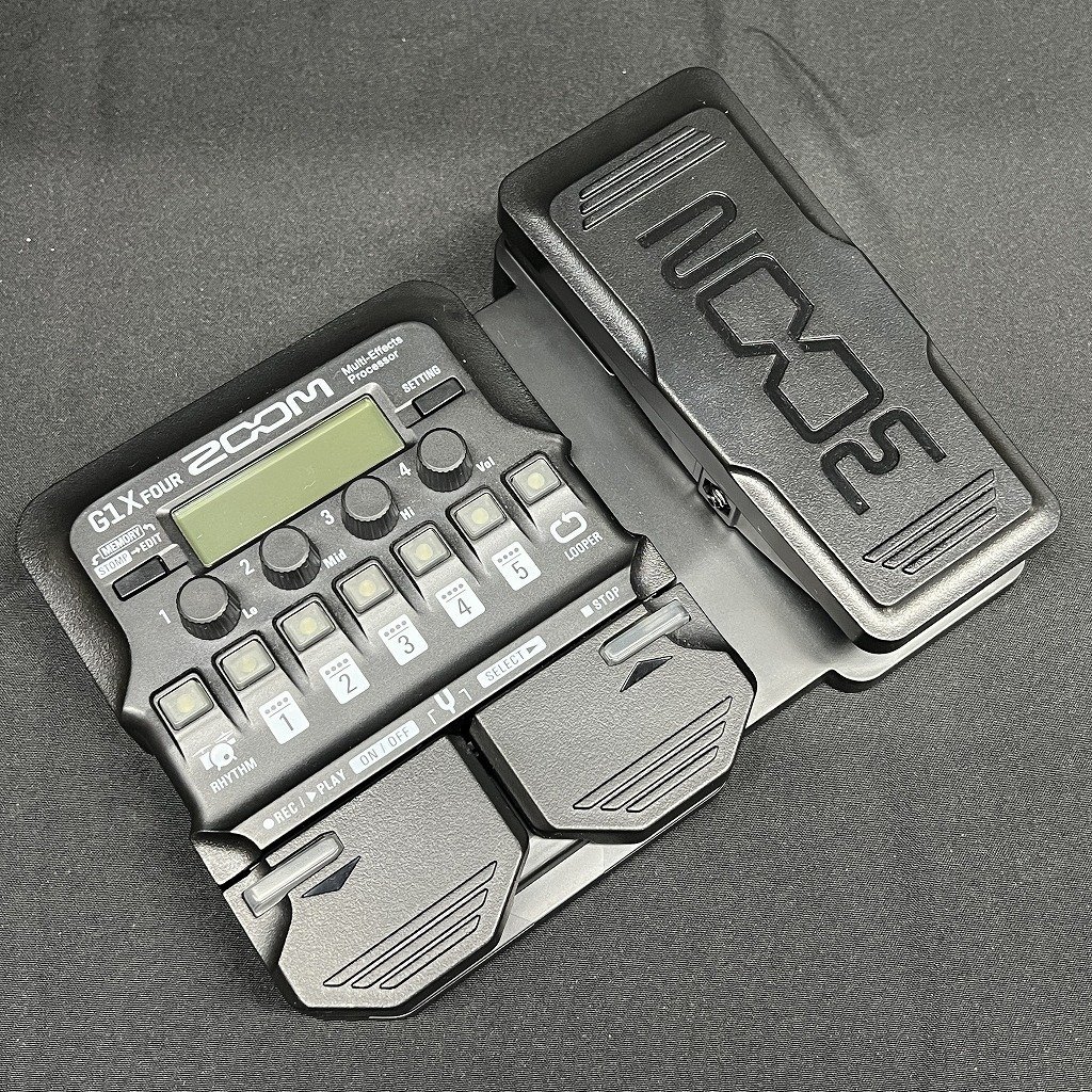 ZOOM G1X Four / Guitar Multi-Effects Processor 【新宿店