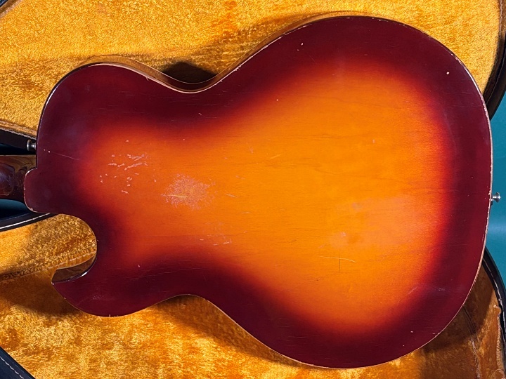 1965年製Guild T-100Dについていたスイッチノブヴィンテージ 1965年製Guild T-100Dについていたスイッチノブヴィンテージ 1965年製