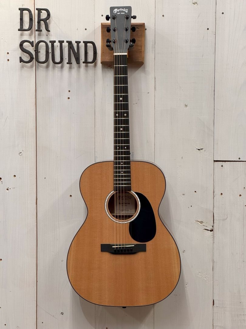 めっちゃ変わる】 OOO-12E Martin Koa ハードケース付でお得