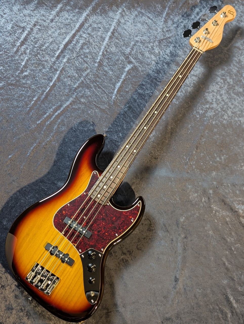 Black Smoker Standard Series Beta J4 -3 Tone Sunburst- #25F22