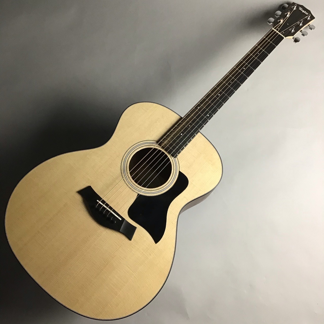 【在庫限り】 Taylor (テイラー)114e-Walnut 2017【現物写真】(送料無料 ギター