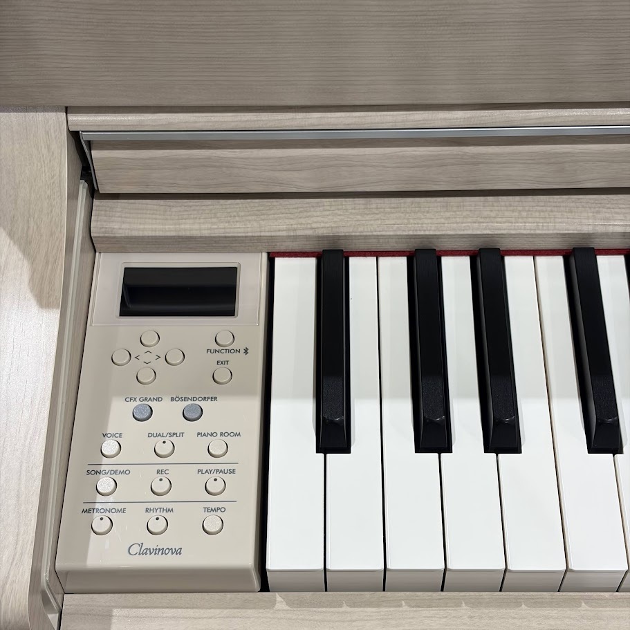 YAMAHA クラビノーバ　CLP-745(2023年購入) YAMAHA 【中古】CLP-745【2023年製】（中古/送料無料）【楽器検索